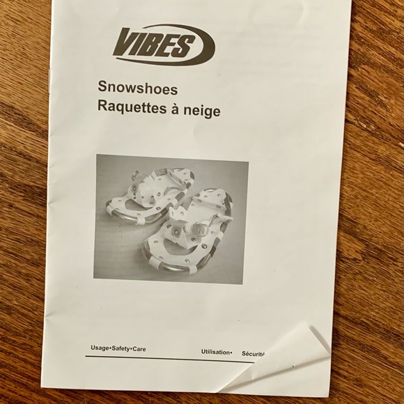 Vibes aluminum Snowshoes with carrying case NWOT 17” - Picture 7 of 7